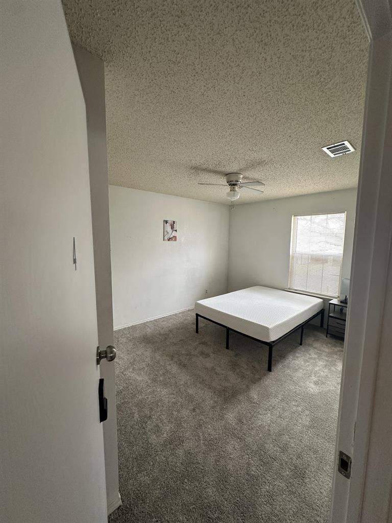 6 BR in Grand Prairie