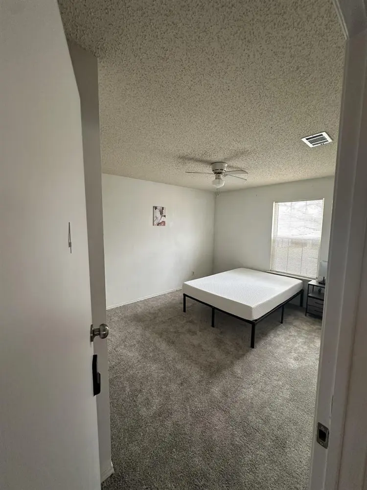 6 BR in Grand Prairie