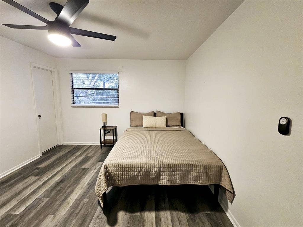 4 BR in Spring Hill
