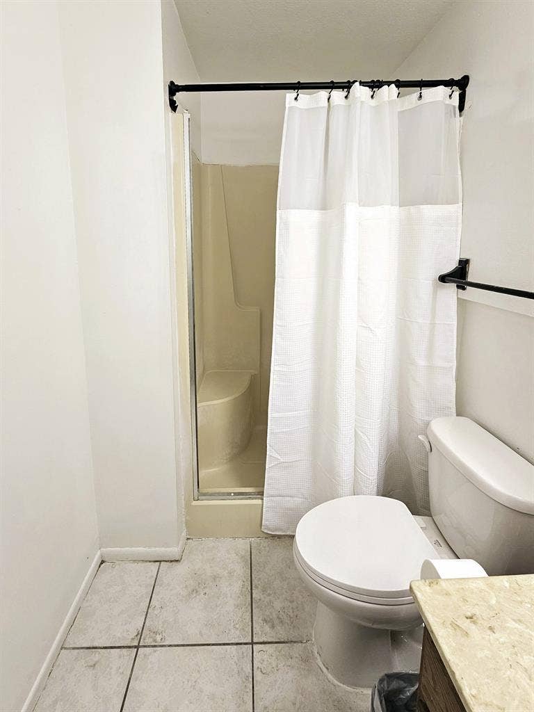 4 BR in Spring Hill