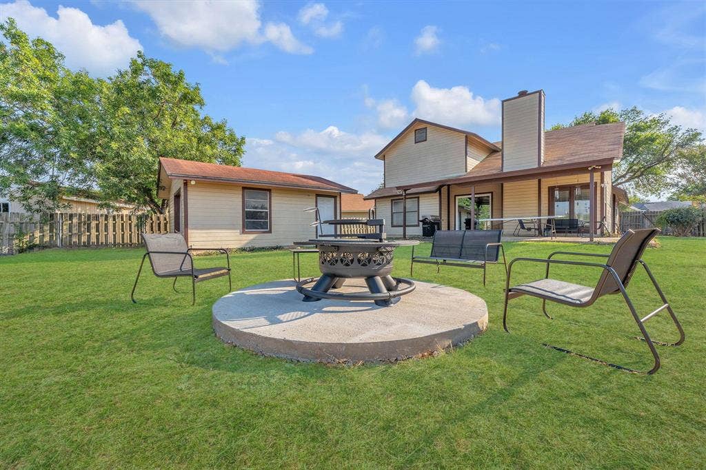 6 BR in San Antonio
