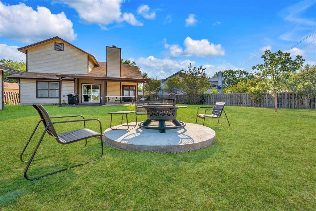 6 BR in San Antonio