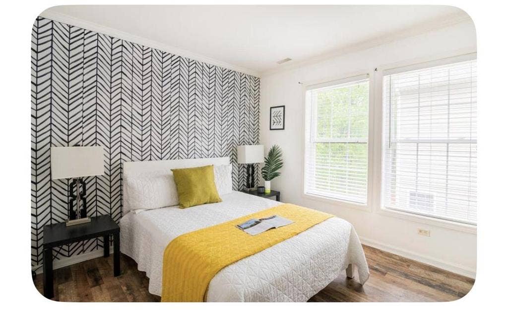 4 BR in Charlotte