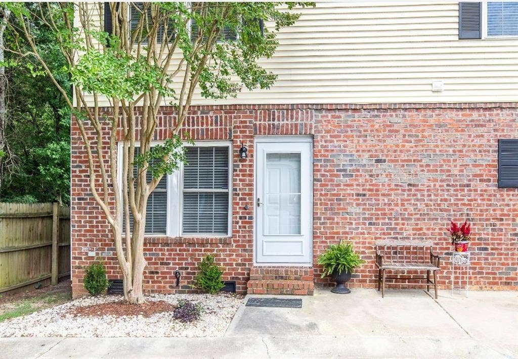 4 BR in Charlotte