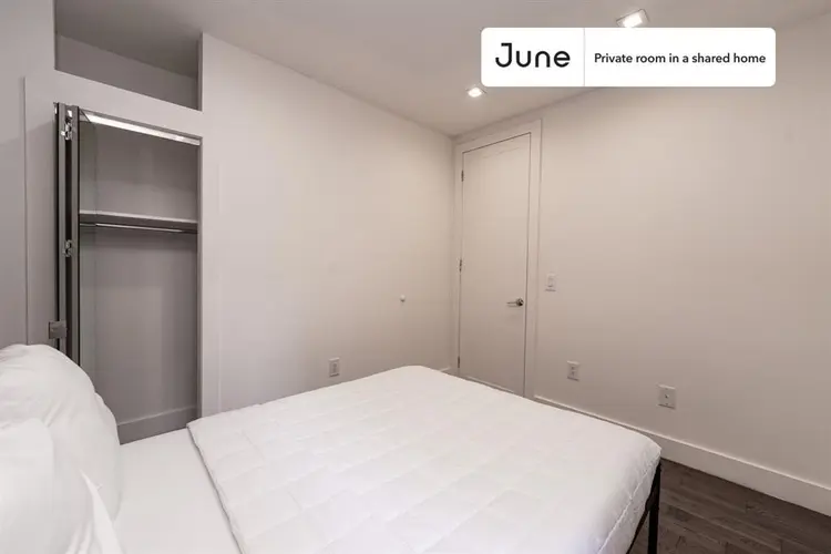 4 BR in New York City