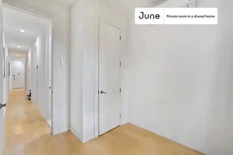 4 BR in New York City