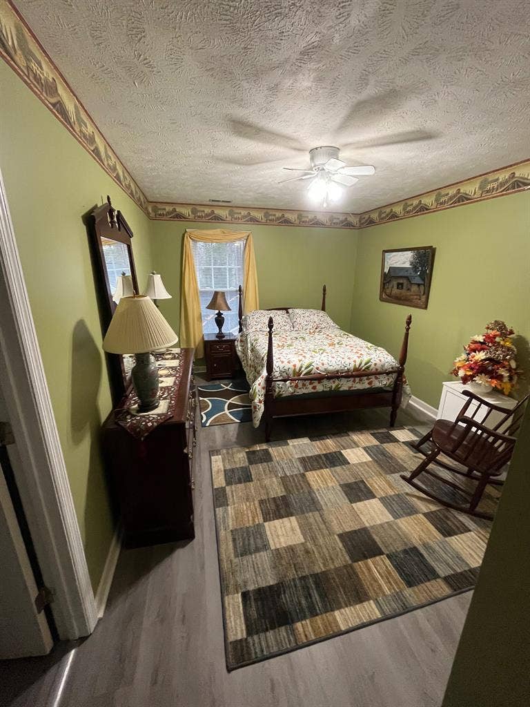 2 BR in Fayetteville
