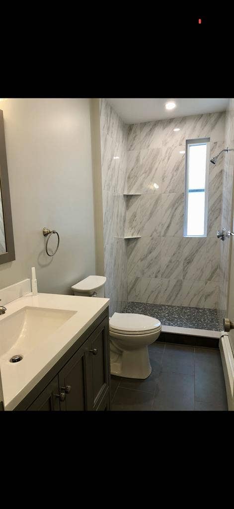 Looking for roommate!!