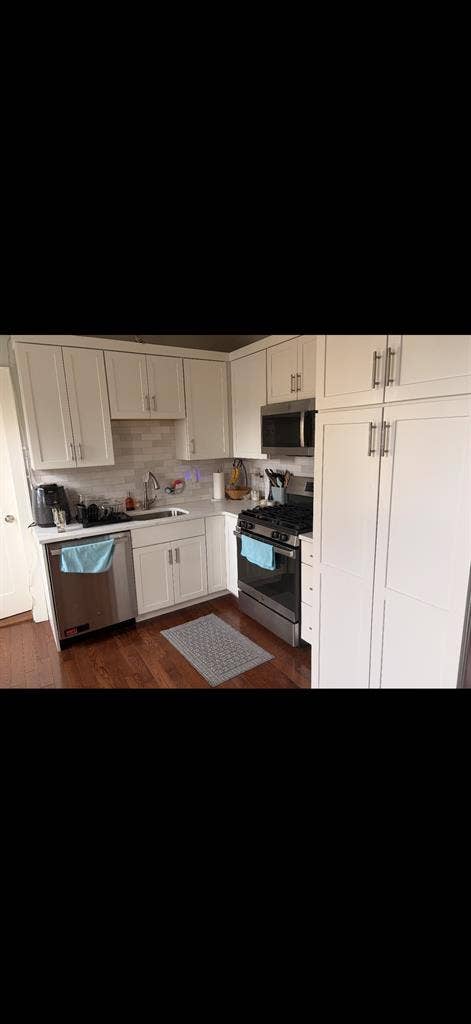 Looking for roommate!!