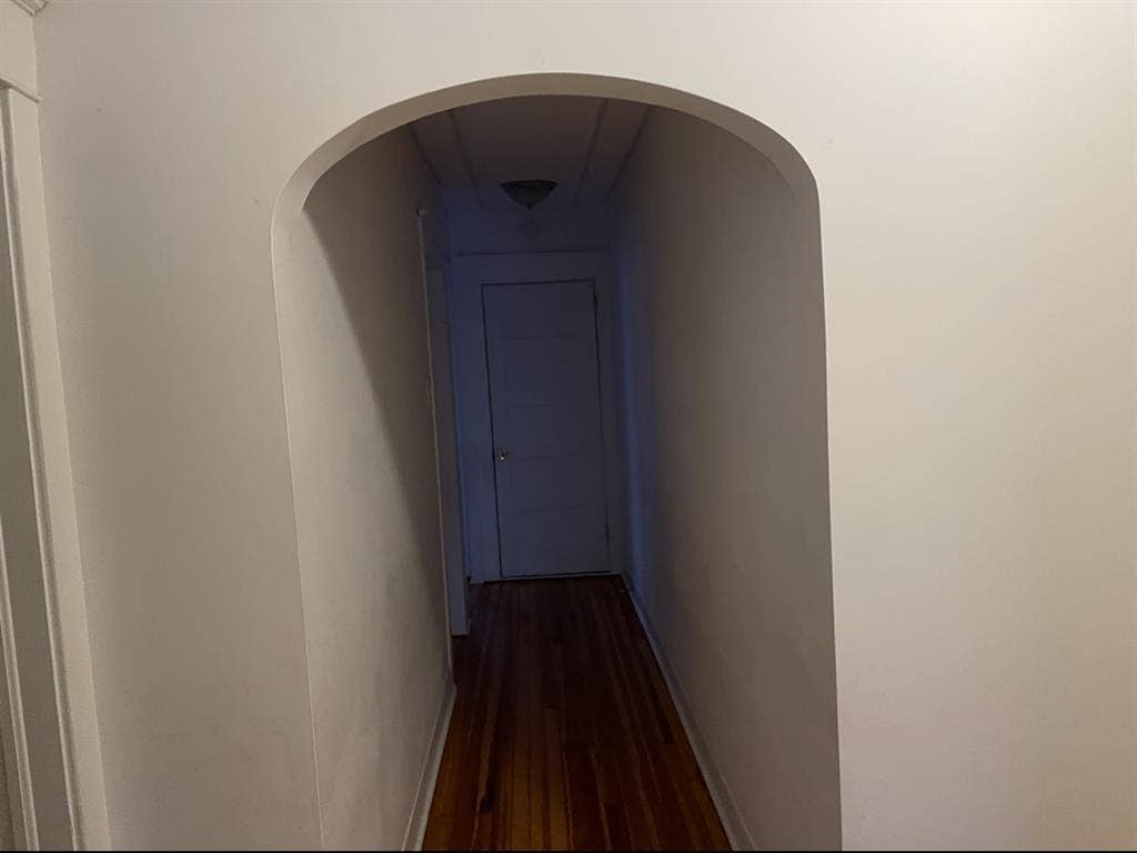 1 Bedroom / 1 Bathroom