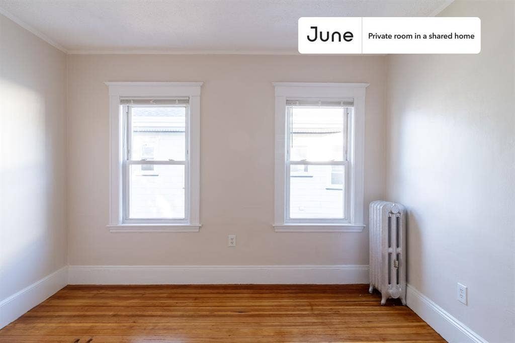 6 BR in Boston
