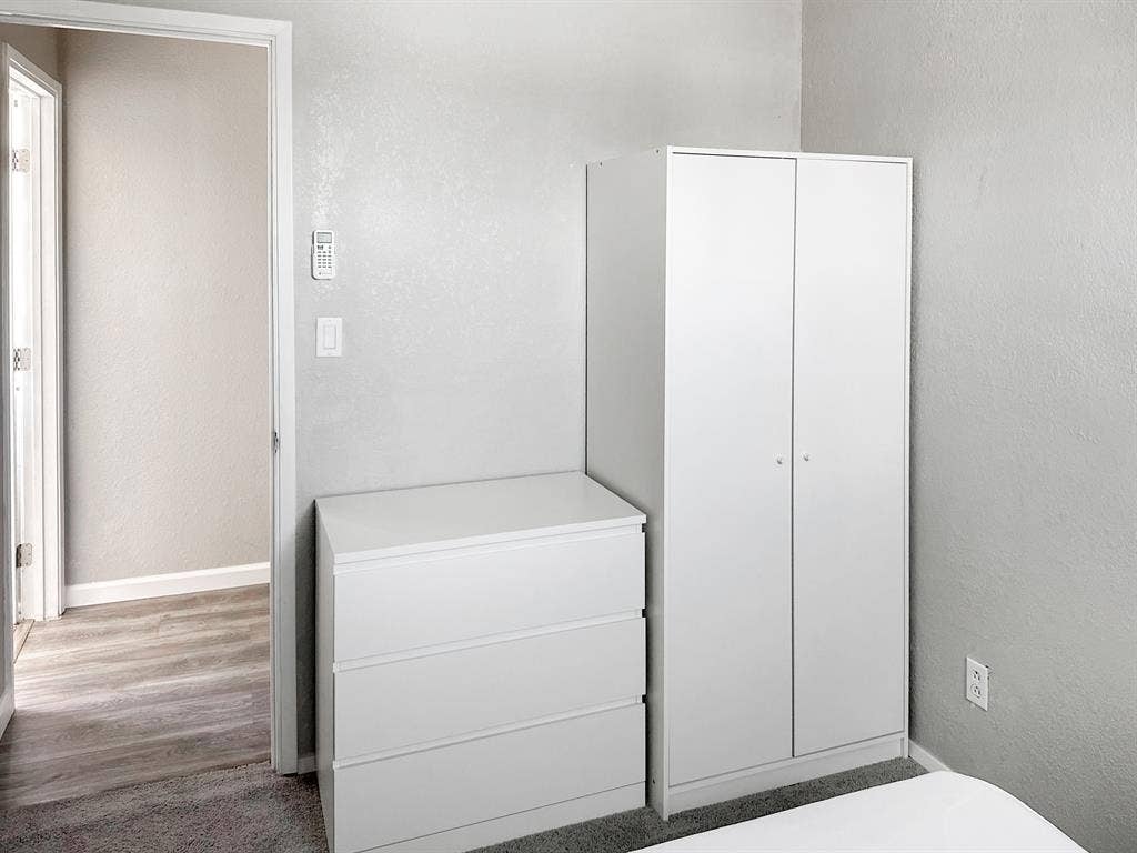 8 BR in Las Vegas
