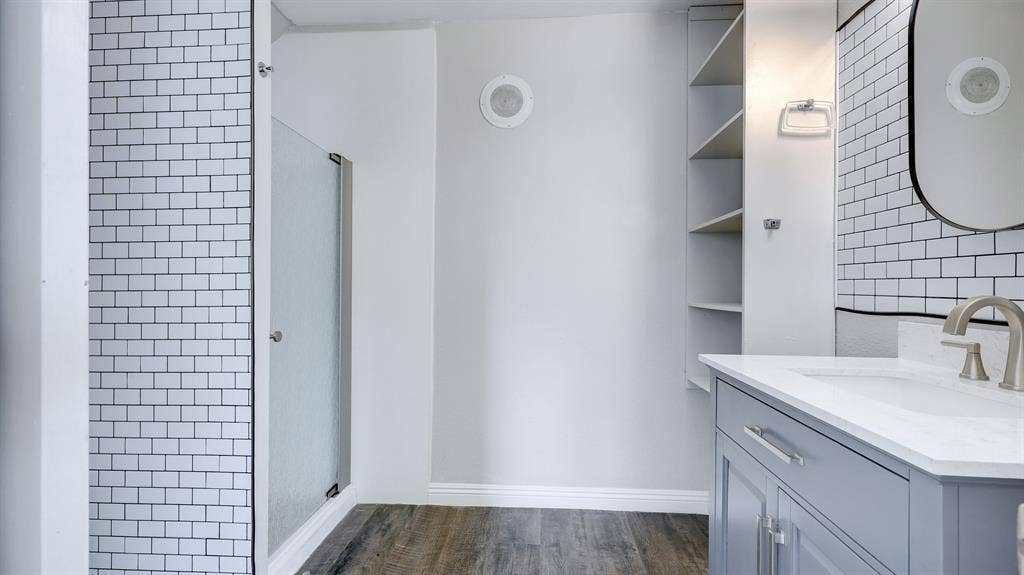 8 BR in Las Vegas