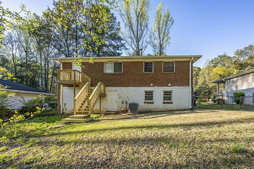 7 BR in Atlanta
