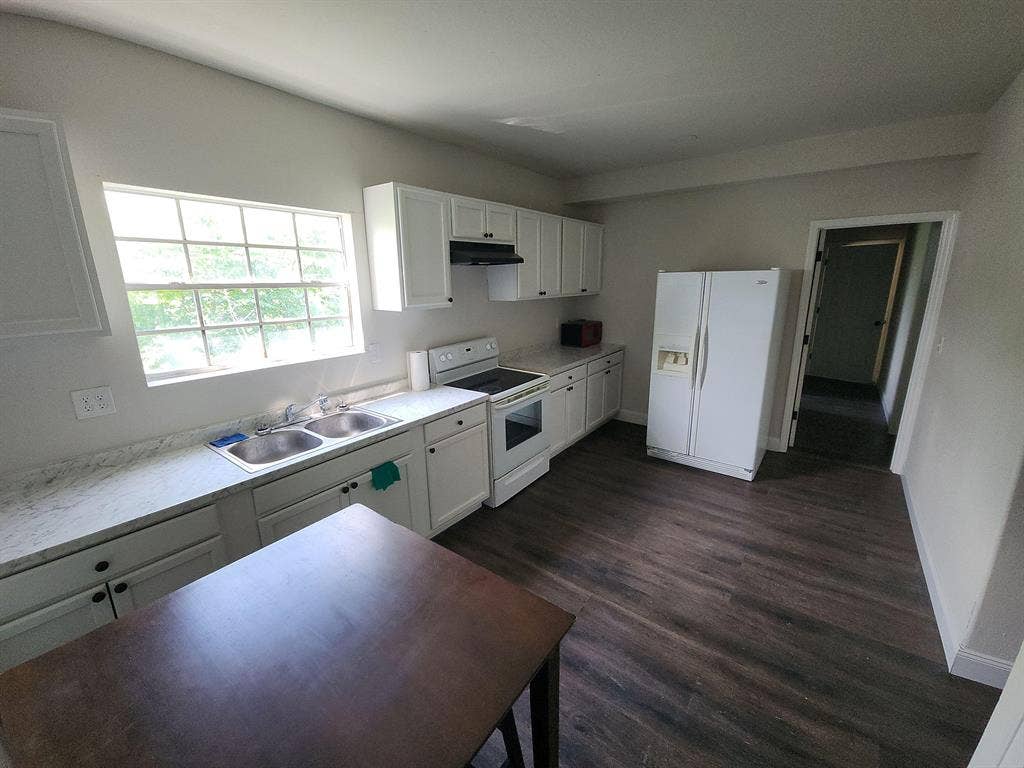 4 BR in Lakeland