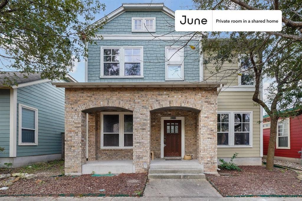 5 BR in Austin