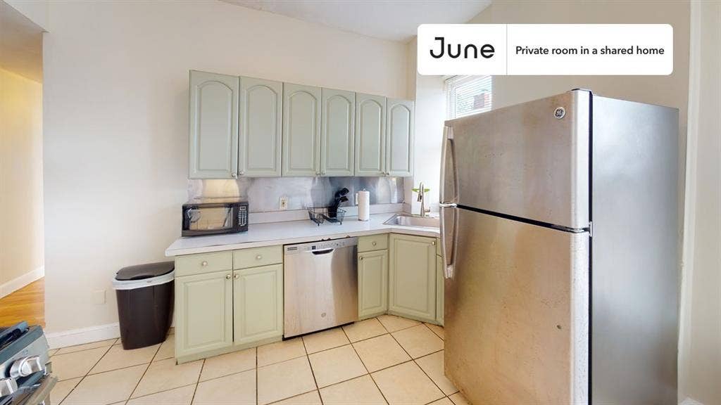 4 BR in Boston