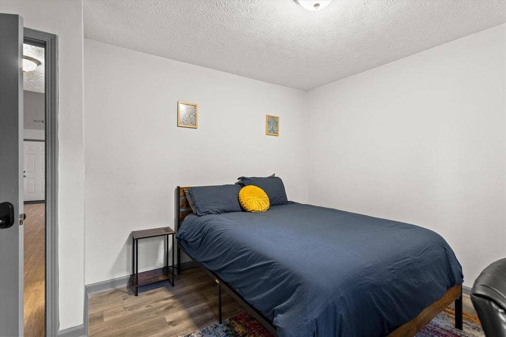 6 BR in Conyers