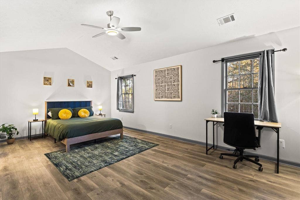6 BR in Conyers