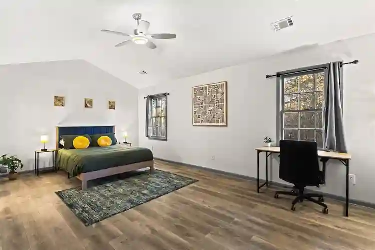 6 BR in Conyers