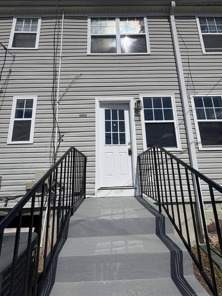 Looking for someone to sublease