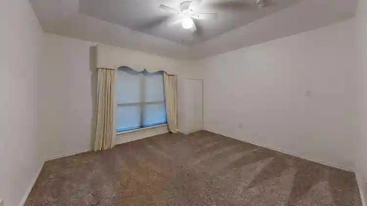1 BR in Arlington