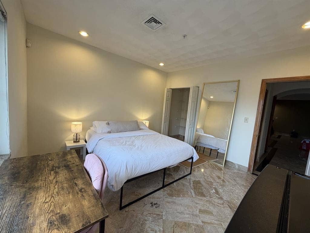 Private Furnished room for rent