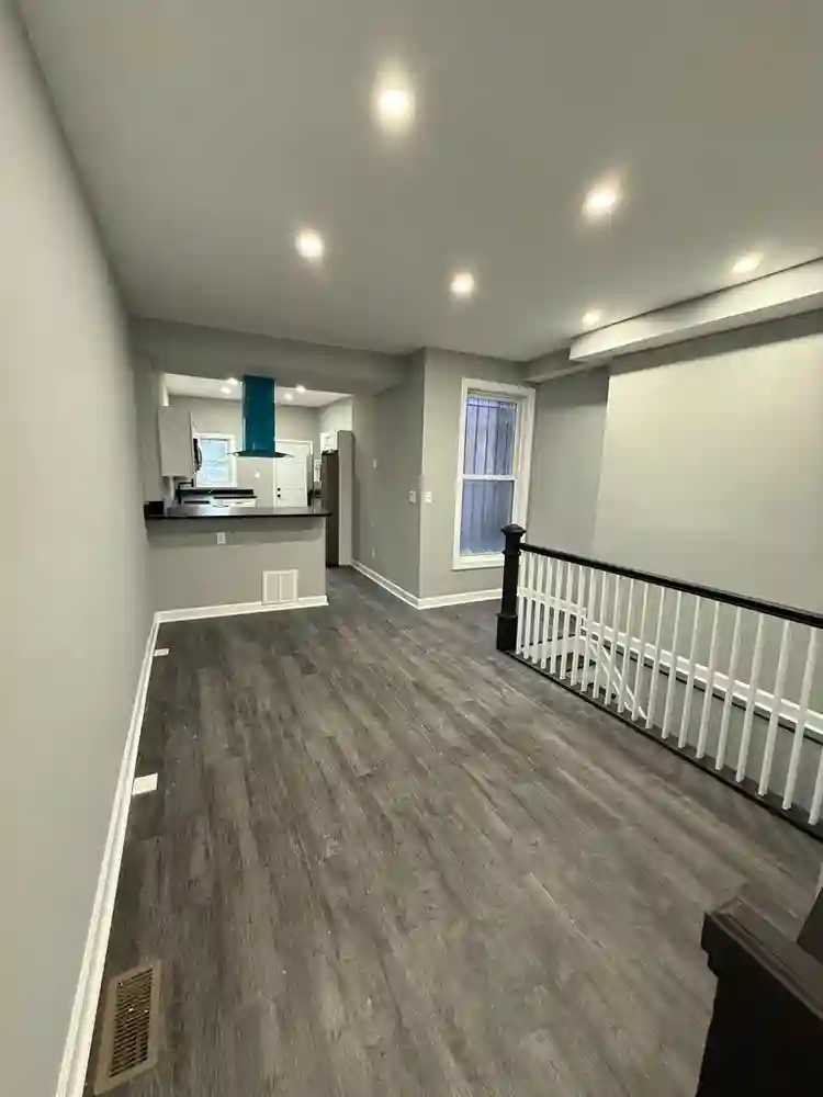 7 BR in Baltimore