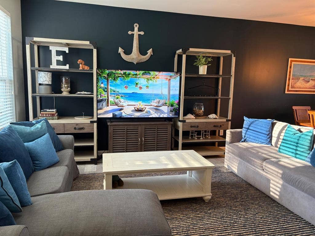 5 BR in Frankford