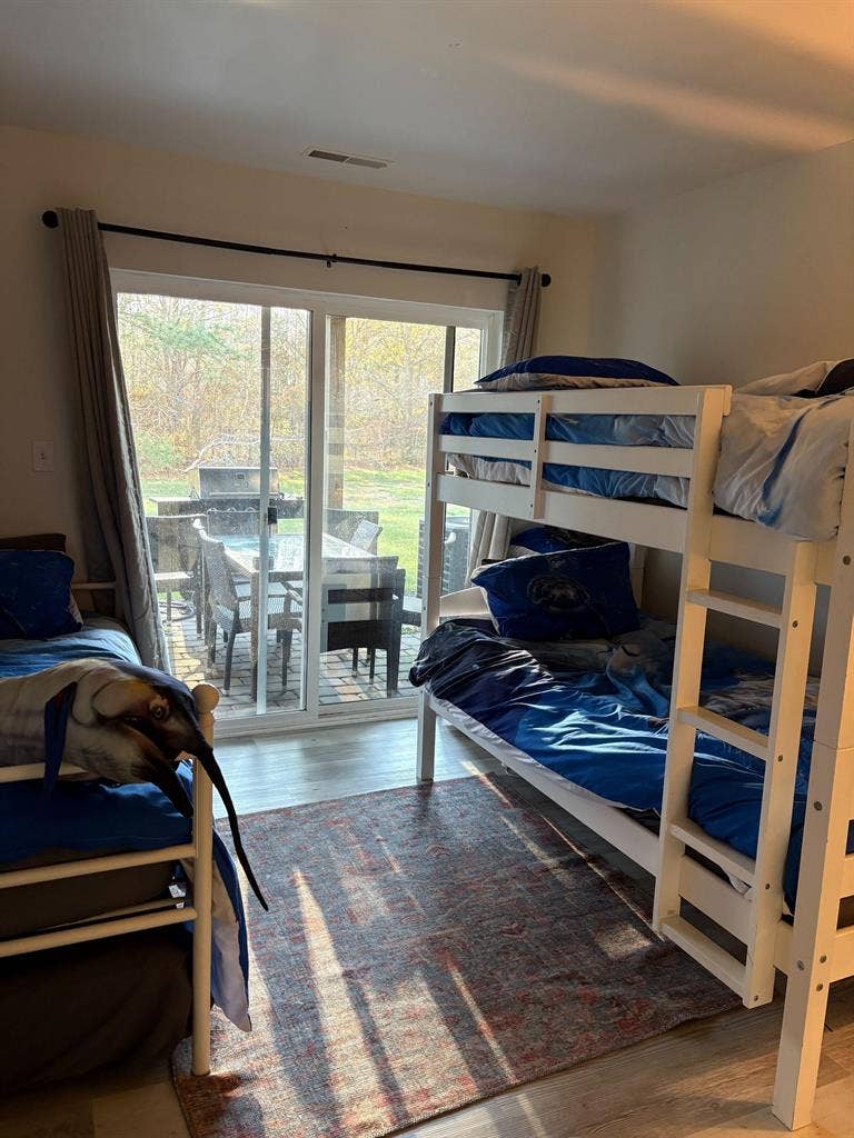 5 BR in Frankford