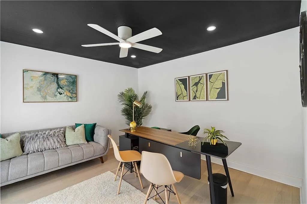 7 BR in Duluth