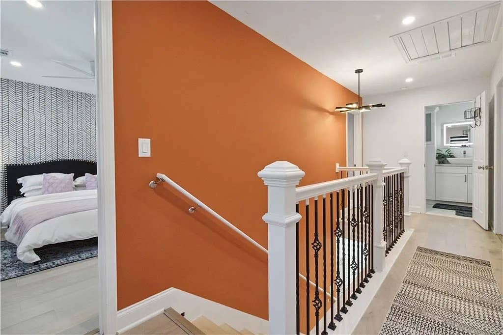 7 BR in Duluth