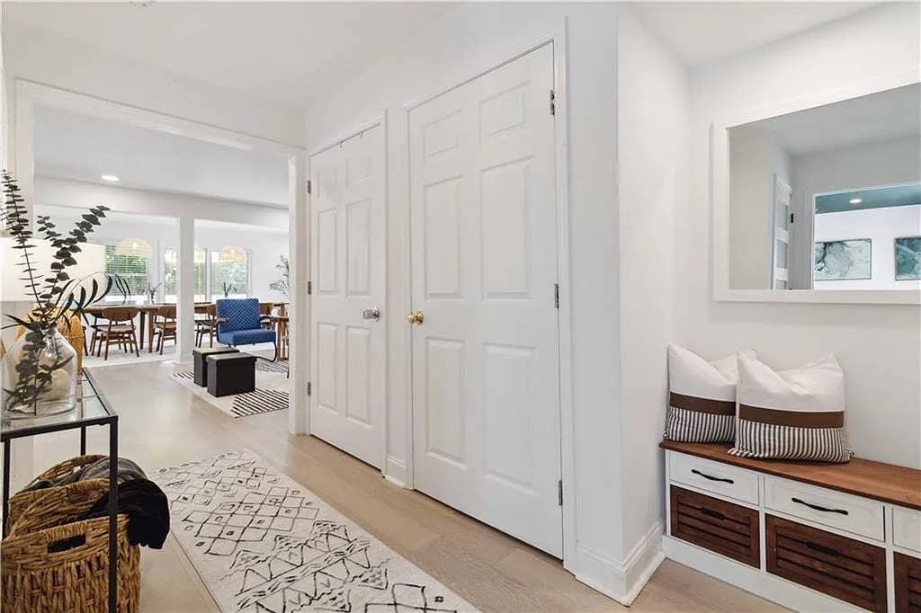 7 BR in Duluth