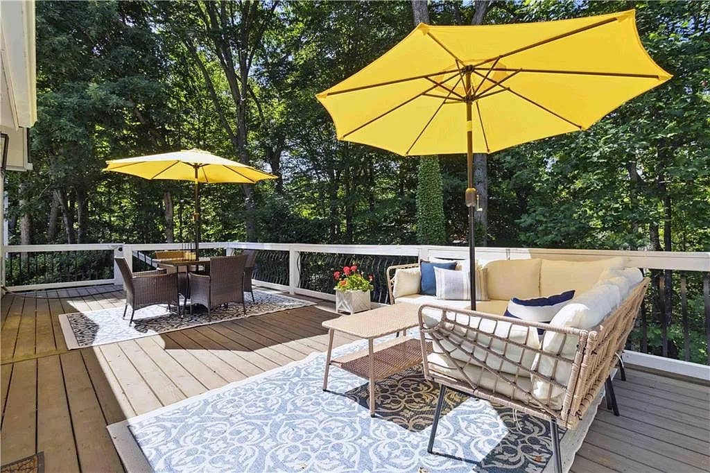7 BR in Duluth