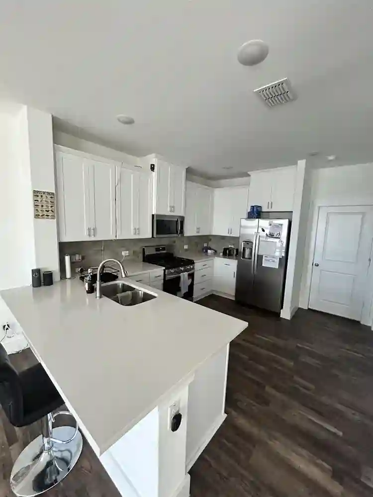 Private Bedroom Utilities included