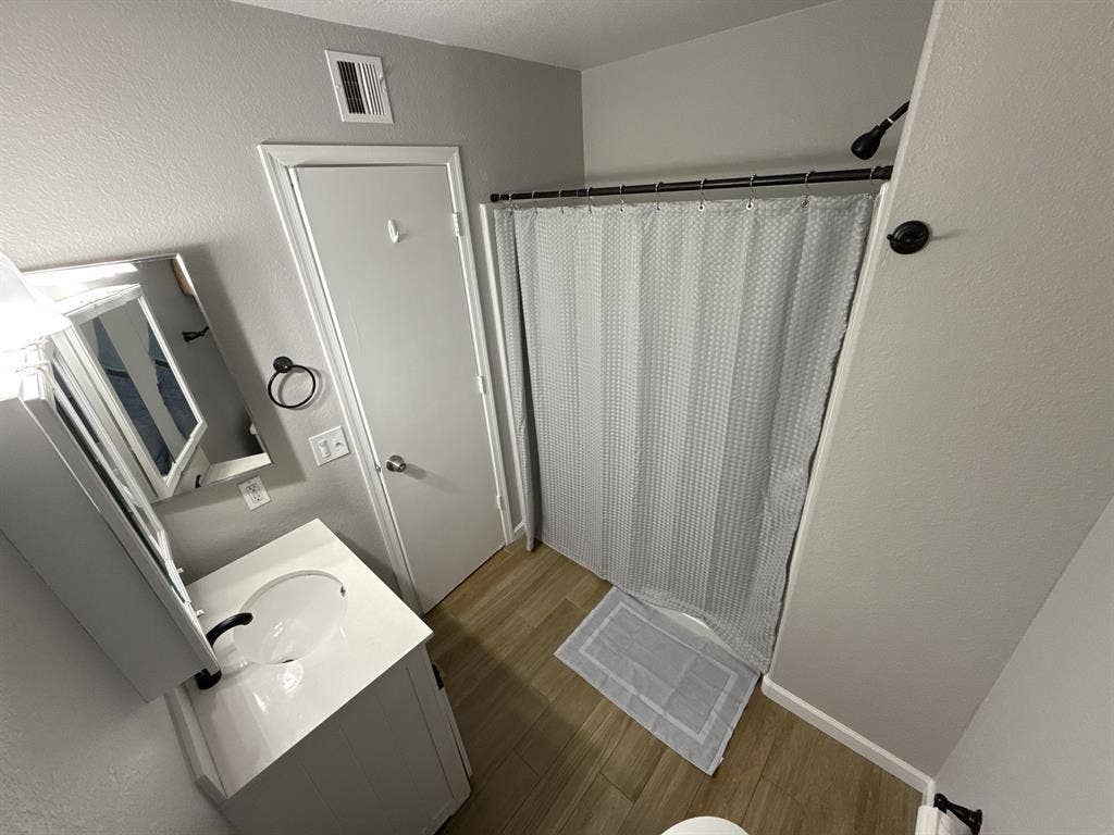 9 BR in Mesa