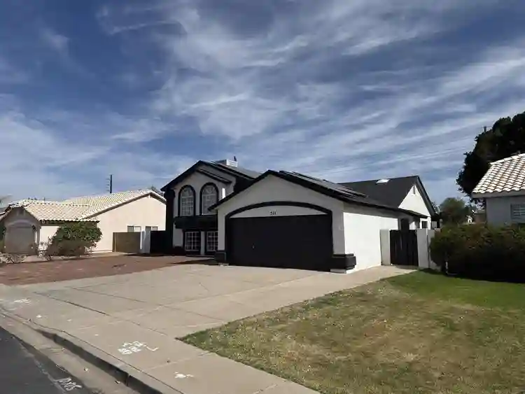 9 BR in Mesa