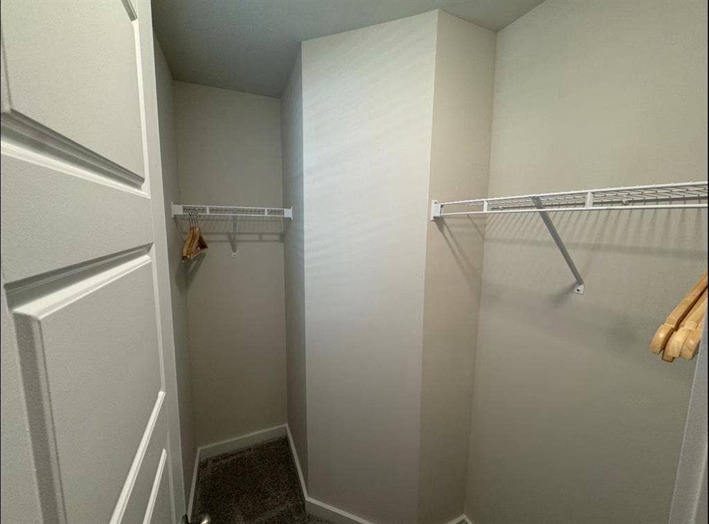 Room available in the Suburbs!!