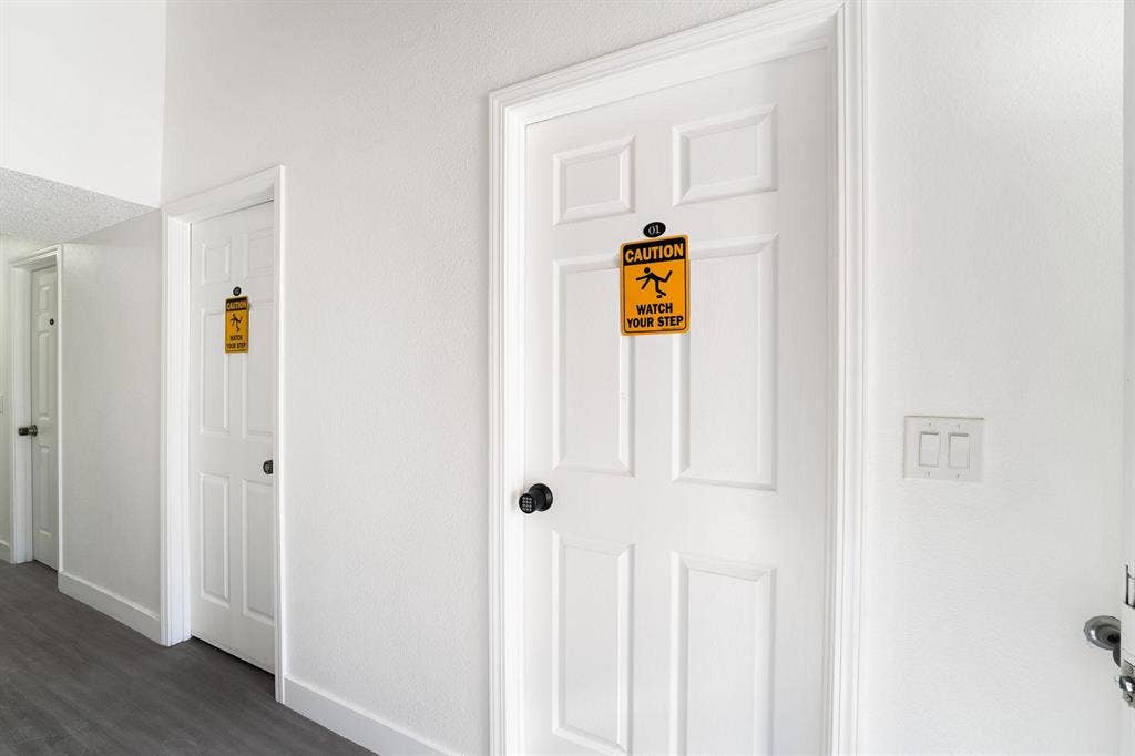 9 BR in Las Vegas