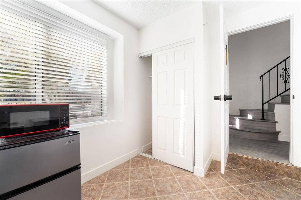 9 BR in Las Vegas