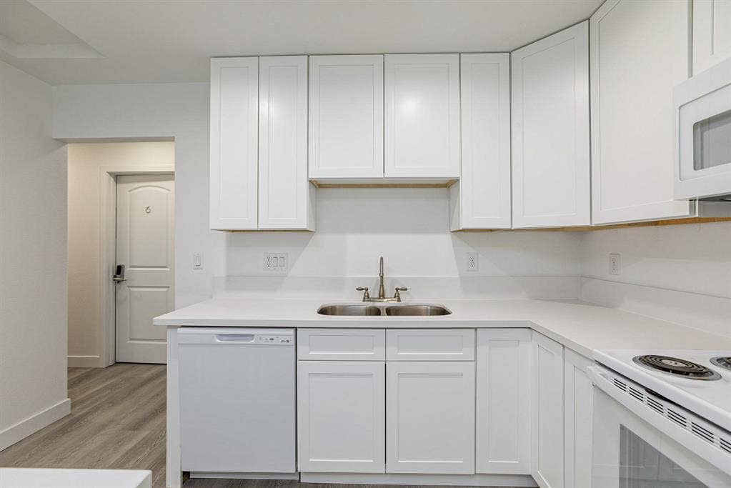 9 BR in Las Vegas