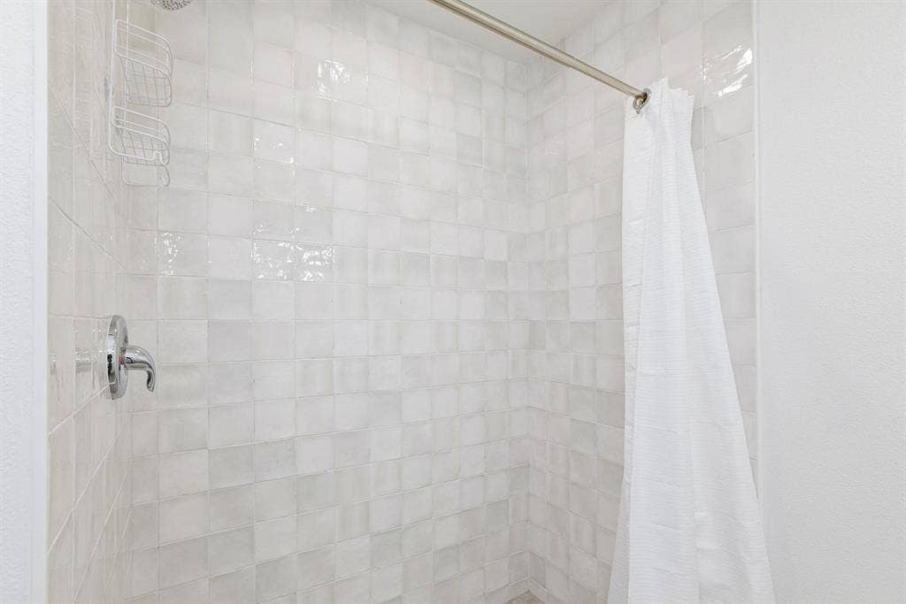 9 BR in Las Vegas