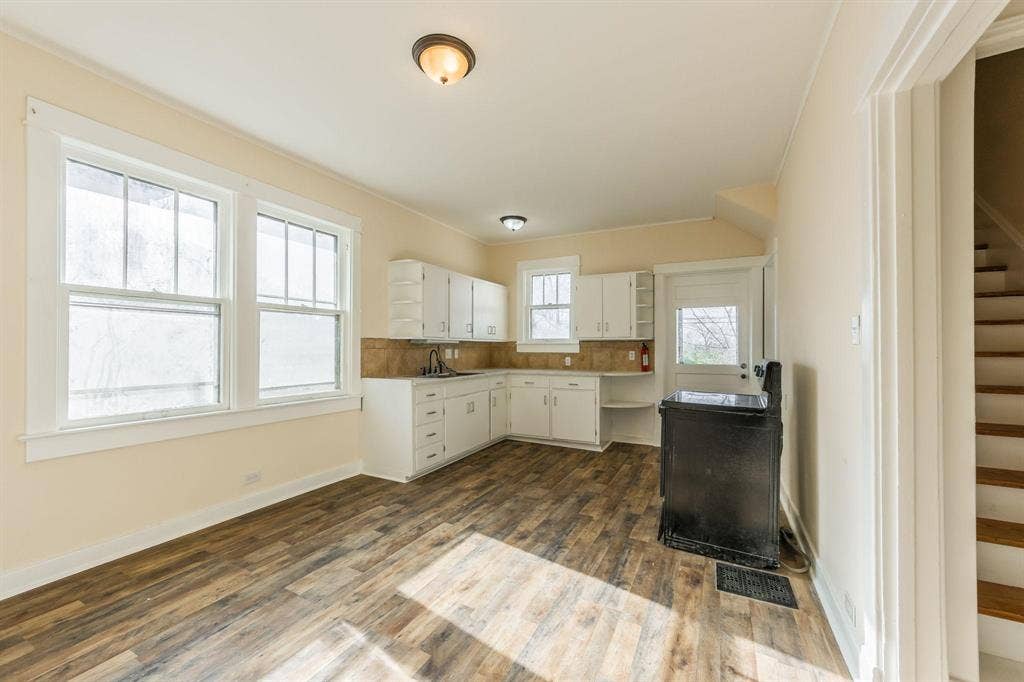 8 BR in Kansas City