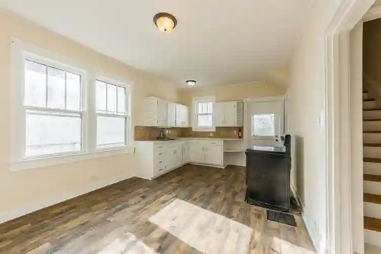 8 BR in Kansas City