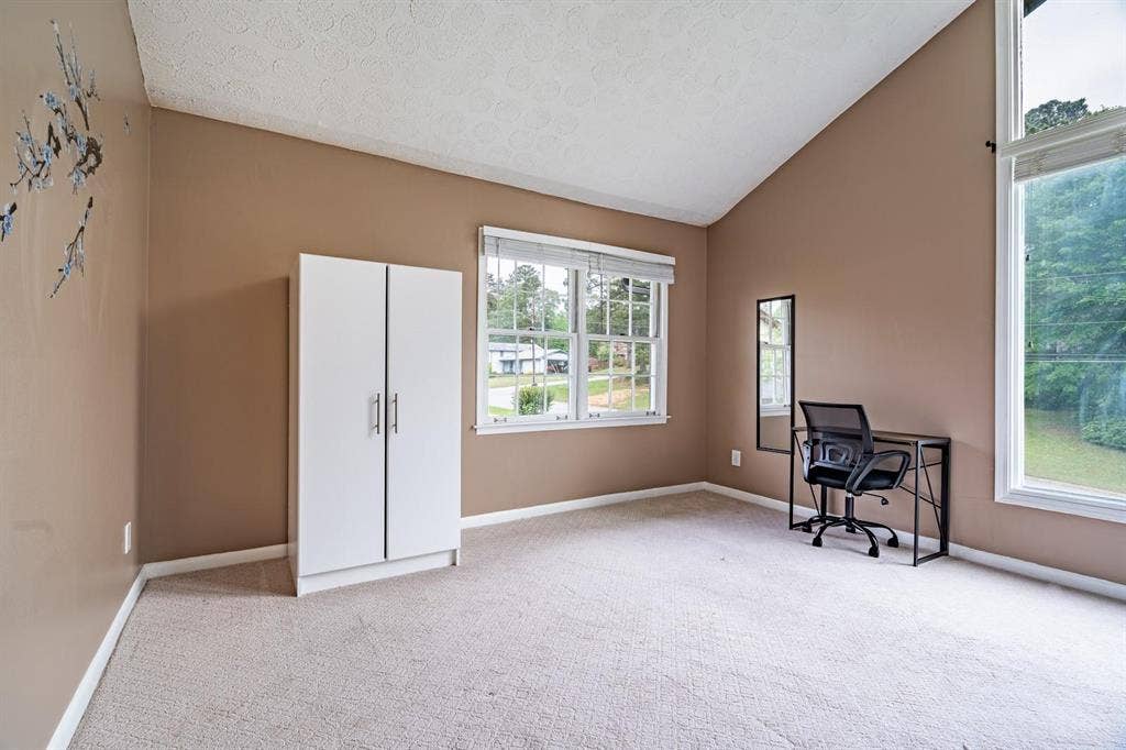 7 BR in Decatur