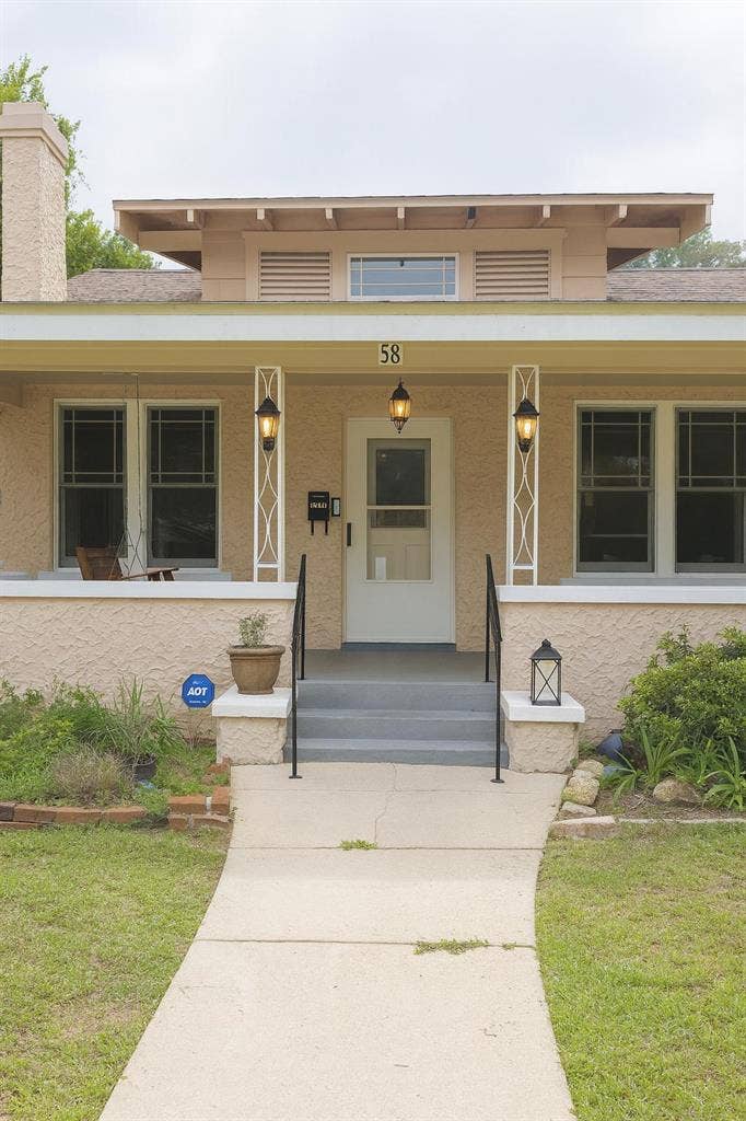 3 BR in Jacksonville
