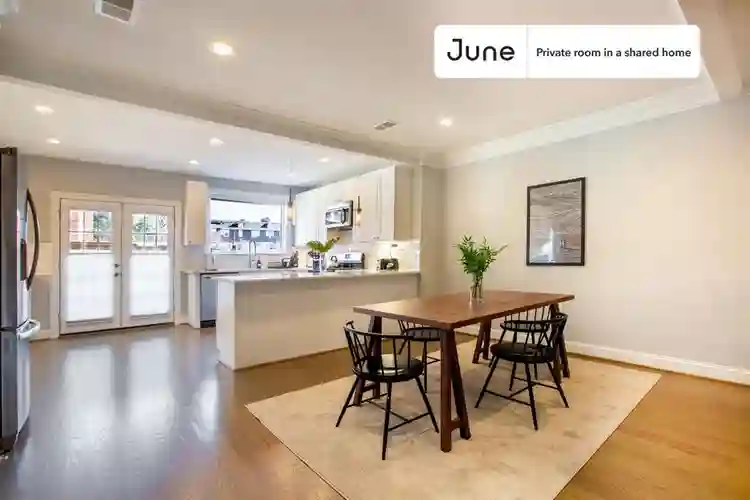 4 BR in Washington DC