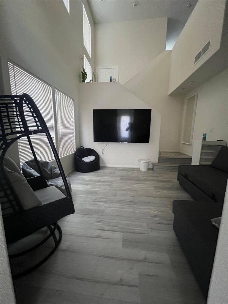 2 BR in Las Vegas