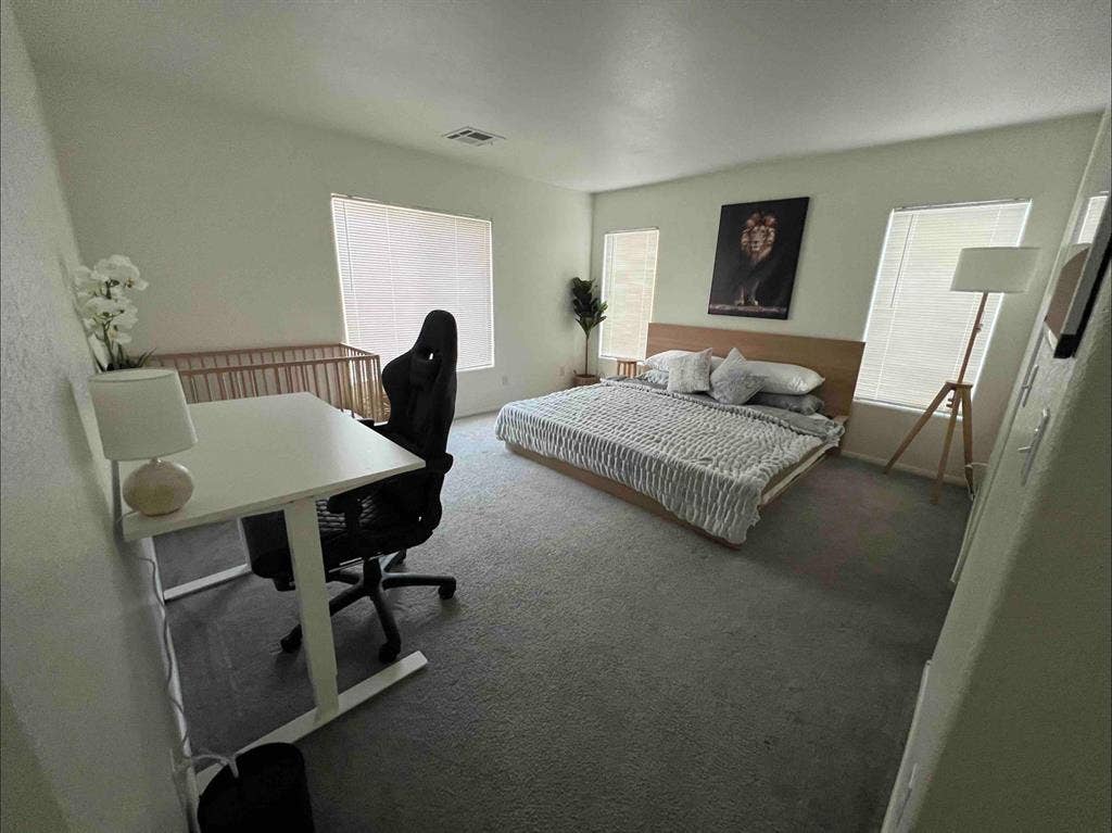 2 BR in Las Vegas