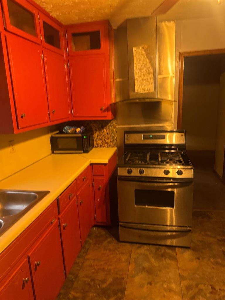 5 BR in Snellville